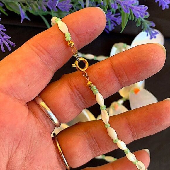 Unique Gorgeous Vintage Teardrop MOP Necklace W/Angel Skin Coral Accents - Picture 6 of 9